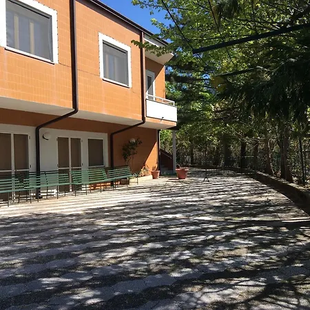 Hotel Petite Etoile Spezzano Piccolo
