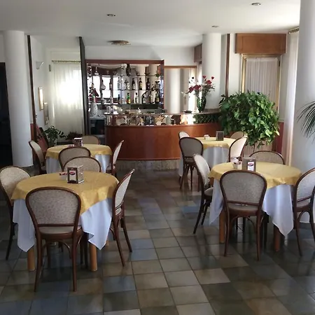 Hotel Petite Etoile 3*